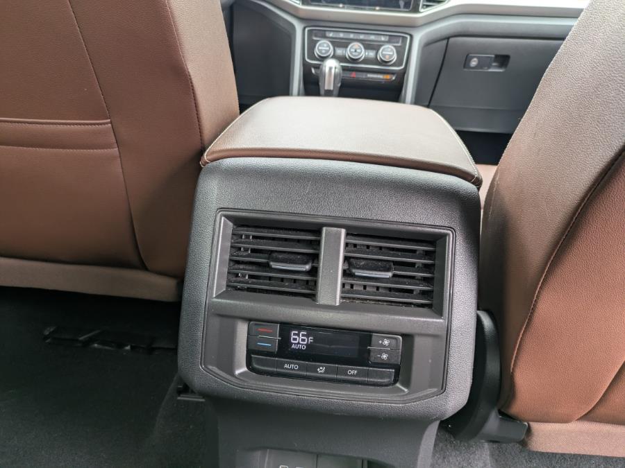 2023 Volkswagen Atlas 3.6L V6 SE w/Technology 4MOTION, available for sale in Long Island City, New York | Luxury Of Queens. Long Island City, New York 2023 Volkswagen Atlas 3.6L V6 SE w/Technology 4MOTION, available for sale in Long Island City, New York | Luxury Of Queens. Long Island City, New York