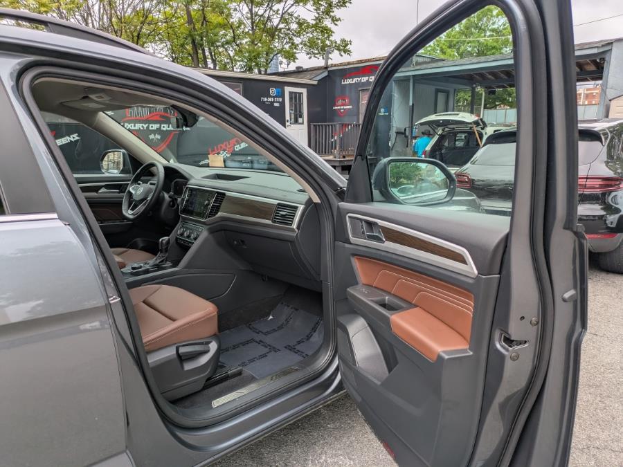2023 Volkswagen Atlas 3.6L V6 SE w/Technology 4MOTION, available for sale in Long Island City, New York | Luxury Of Queens. Long Island City, New York 2023 Volkswagen Atlas 3.6L V6 SE w/Technology 4MOTION, available for sale in Long Island City, New York | Luxury Of Queens. Long Island City, New York