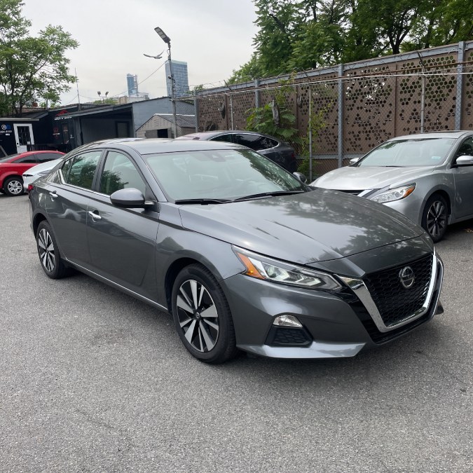 2022 Nissan Altima 2.5 SV AWD Sedan, available for sale in Long Island City, New York | Luxury Of Queens. Long Island City, New York 2022 Nissan Altima 2.5 SV AWD Sedan, available for sale in Long Island City, New York | Luxury Of Queens. Long Island City, New York