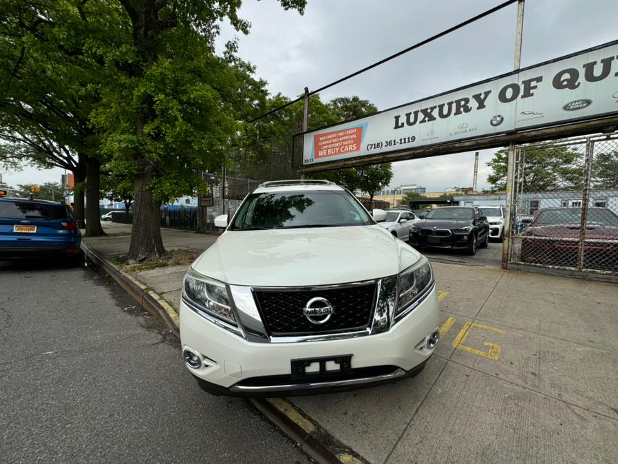 2016 Nissan Pathfinder 4WD 4dr Platinum, available for sale in Long Island City, New York | Luxury Of Queens. Long Island City, New York 2016 Nissan Pathfinder 4WD 4dr Platinum, available for sale in Long Island City, New York | Luxury Of Queens. Long Island City, New York