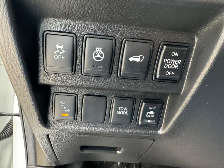 2016 Nissan Pathfinder 4WD 4dr Platinum, available for sale in Long Island City, New York | Luxury Of Queens. Long Island City, New York 2016 Nissan Pathfinder 4WD 4dr Platinum, available for sale in Long Island City, New York | Luxury Of Queens. Long Island City, New York