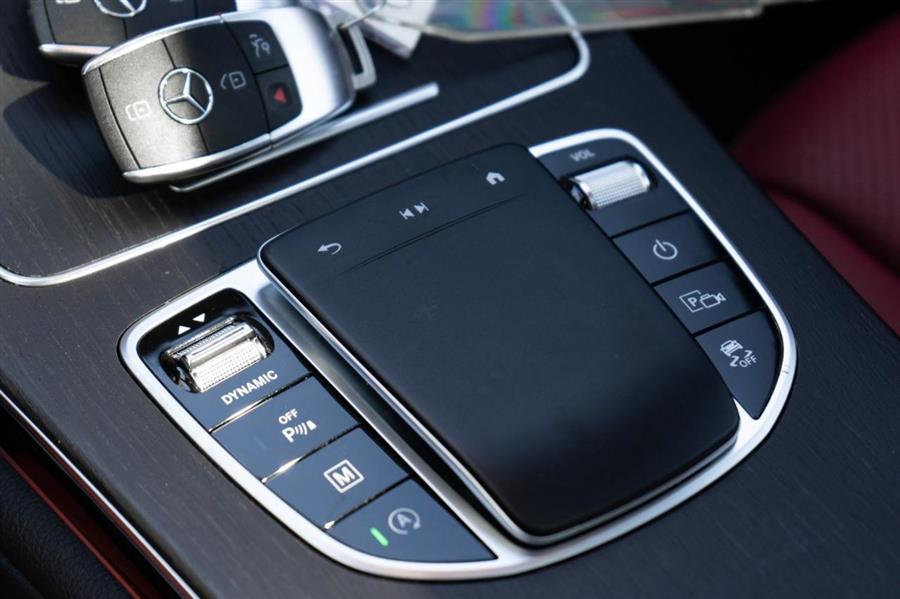 2022 Mercedes-benz Glc GLC 300 4MATIC, available for sale in Woodside, New York | Drive Central. Woodside, New York 2022 Mercedes-benz Glc GLC 300 4MATIC, available for sale in Woodside, New York | Drive Central. Woodside, New York