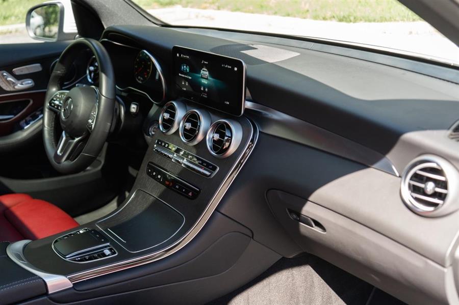 2022 Mercedes-benz Glc GLC 300 4MATIC, available for sale in Woodside, New York | Drive Central. Woodside, New York 2022 Mercedes-benz Glc GLC 300 4MATIC, available for sale in Woodside, New York | Drive Central. Woodside, New York