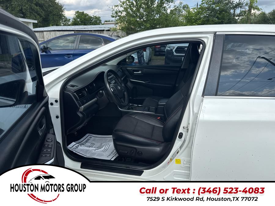 2016 Toyota Camry Hybrid 4dr Sdn SE (Natl), available for sale in Houston, Texas | Houston Motors Group LLC. Houston, Texas 2016 Toyota Camry Hybrid 4dr Sdn SE (Natl), available for sale in Houston, Texas | Houston Motors Group LLC. Houston, Texas
