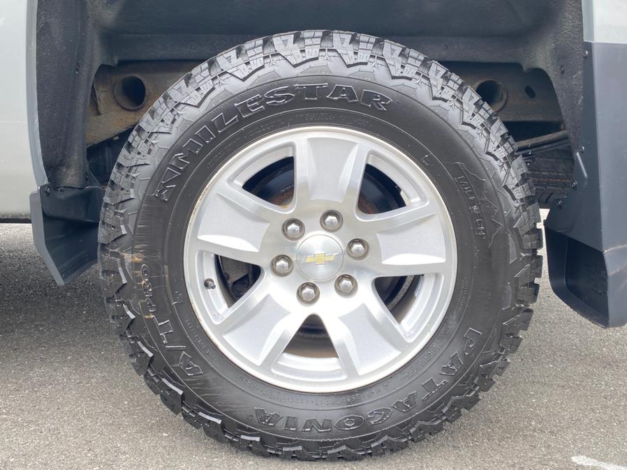2018 Chevrolet Silverado 1500 4WD Crew Cab 143.5" LT w/1LT, available for sale in Union, New Jersey | Drive Auto Boutique. Union, New Jersey 2018 Chevrolet Silverado 1500 4WD Crew Cab 143.5" LT w/1LT, available for sale in Union, New Jersey | Drive Auto Boutique. Union, New Jersey
