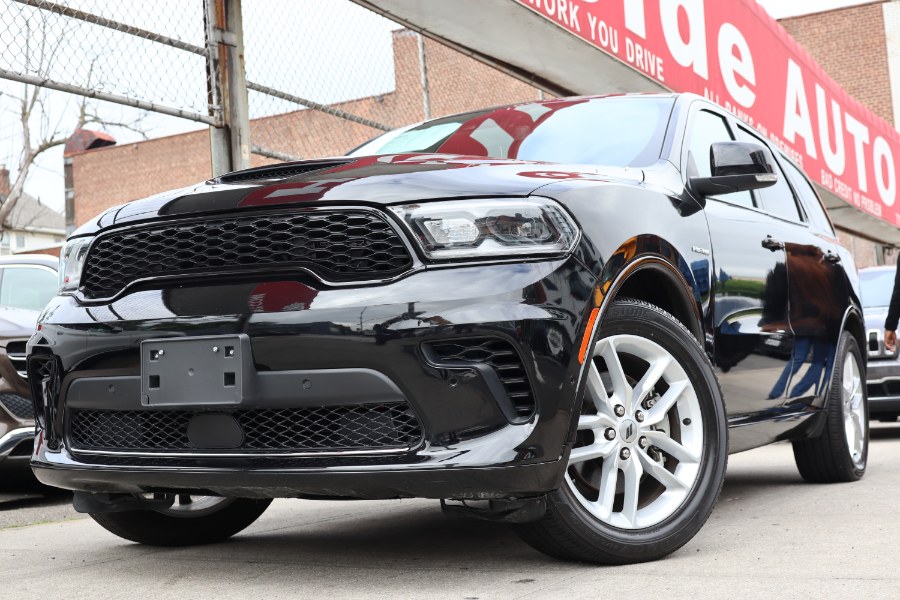 Used 2024 Dodge Durango in Jamaica, New York | Hillside Auto Mall Inc.. Jamaica, New York