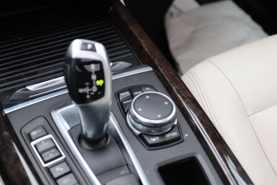 2016 BMW X5 AWD 4dr xDrive35i, available for sale in Jamaica, New York | Hillside Auto Mall Inc.. Jamaica, New York 2016 BMW X5 AWD 4dr xDrive35i, available for sale in Jamaica, New York | Hillside Auto Mall Inc.. Jamaica, New York
