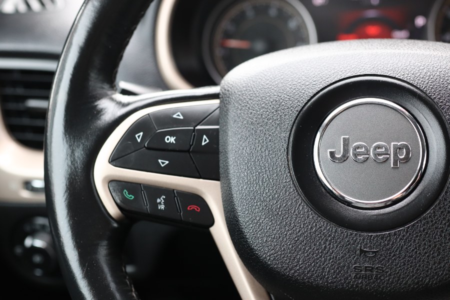 2015 Jeep Cherokee 4WD 4dr Limited, available for sale in Jamaica, New York | Hillside Auto Mall Inc.. Jamaica, New York 2015 Jeep Cherokee 4WD 4dr Limited, available for sale in Jamaica, New York | Hillside Auto Mall Inc.. Jamaica, New York