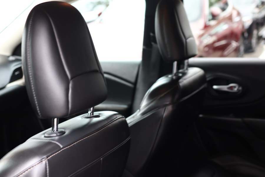 2015 Jeep Cherokee 4WD 4dr Limited, available for sale in Jamaica, New York | Hillside Auto Mall Inc.. Jamaica, New York 2015 Jeep Cherokee 4WD 4dr Limited, available for sale in Jamaica, New York | Hillside Auto Mall Inc.. Jamaica, New York