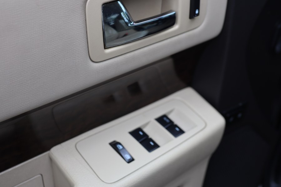 2013 Ford Flex 4dr Limited AWD w/EcoBoost, available for sale in Jamaica, New York | Hillside Auto Mall Inc.. Jamaica, New York 2013 Ford Flex 4dr Limited AWD w/EcoBoost, available for sale in Jamaica, New York | Hillside Auto Mall Inc.. Jamaica, New York