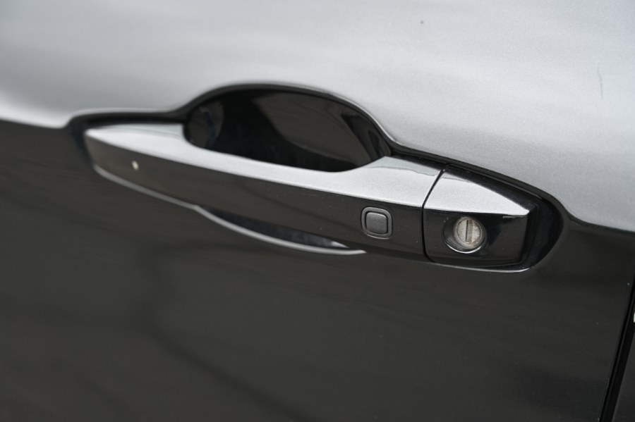 2023 Mitsubishi Outlander PHEV SE PHEV, available for sale in Waterbury, Connecticut | Highline Car Connection. Waterbury, Connecticut 2023 Mitsubishi Outlander PHEV SE PHEV, available for sale in Waterbury, Connecticut | Highline Car Connection. Waterbury, Connecticut