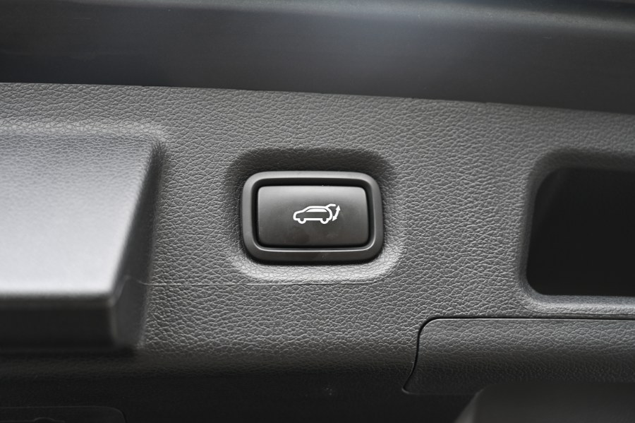 2023 Hyundai Santa Fe Limited AWD, available for sale in Waterbury, Connecticut | Highline Car Connection. Waterbury, Connecticut 2023 Hyundai Santa Fe Limited AWD, available for sale in Waterbury, Connecticut | Highline Car Connection. Waterbury, Connecticut