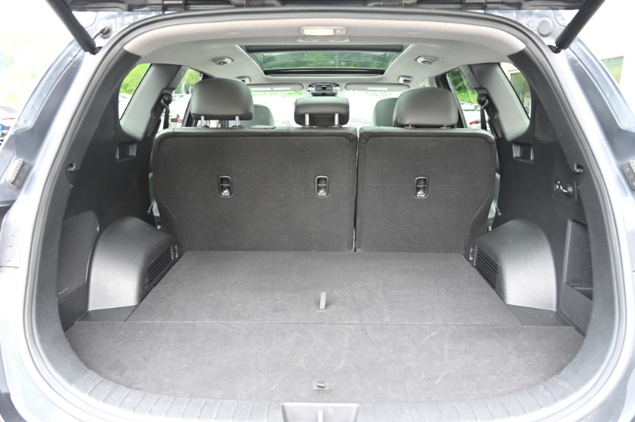 2023 Hyundai Santa Fe Limited AWD, available for sale in Waterbury, Connecticut | Highline Car Connection. Waterbury, Connecticut 2023 Hyundai Santa Fe Limited AWD, available for sale in Waterbury, Connecticut | Highline Car Connection. Waterbury, Connecticut