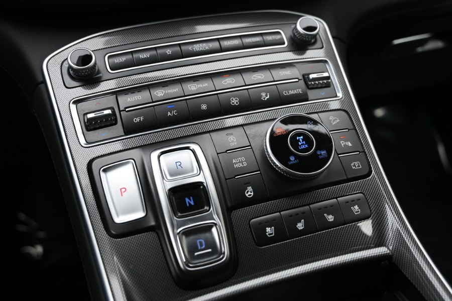 2023 Hyundai Santa Fe Limited AWD, available for sale in Waterbury, Connecticut | Highline Car Connection. Waterbury, Connecticut 2023 Hyundai Santa Fe Limited AWD, available for sale in Waterbury, Connecticut | Highline Car Connection. Waterbury, Connecticut