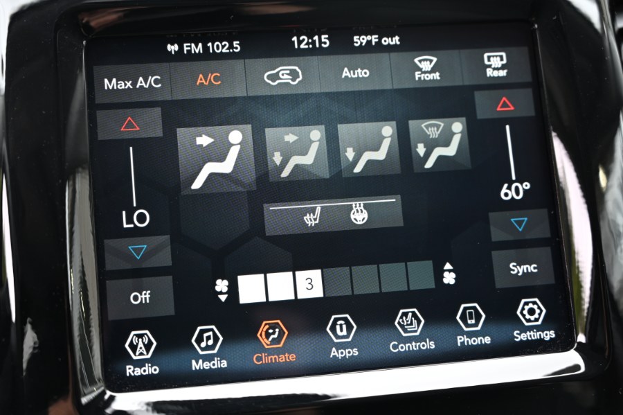 2021 Jeep Cherokee Limited 4x4, available for sale in Waterbury, Connecticut | Highline Car Connection. Waterbury, Connecticut 2021 Jeep Cherokee Limited 4x4, available for sale in Waterbury, Connecticut | Highline Car Connection. Waterbury, Connecticut