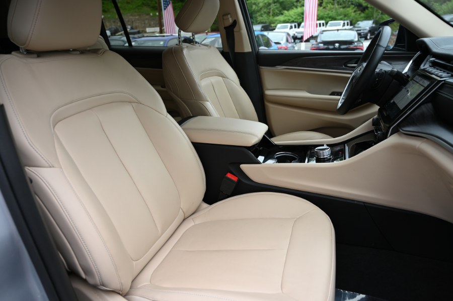 2021 Jeep Grand Cherokee L Limited 4x4, available for sale in Waterbury, Connecticut | Highline Car Connection. Waterbury, Connecticut 2021 Jeep Grand Cherokee L Limited 4x4, available for sale in Waterbury, Connecticut | Highline Car Connection. Waterbury, Connecticut