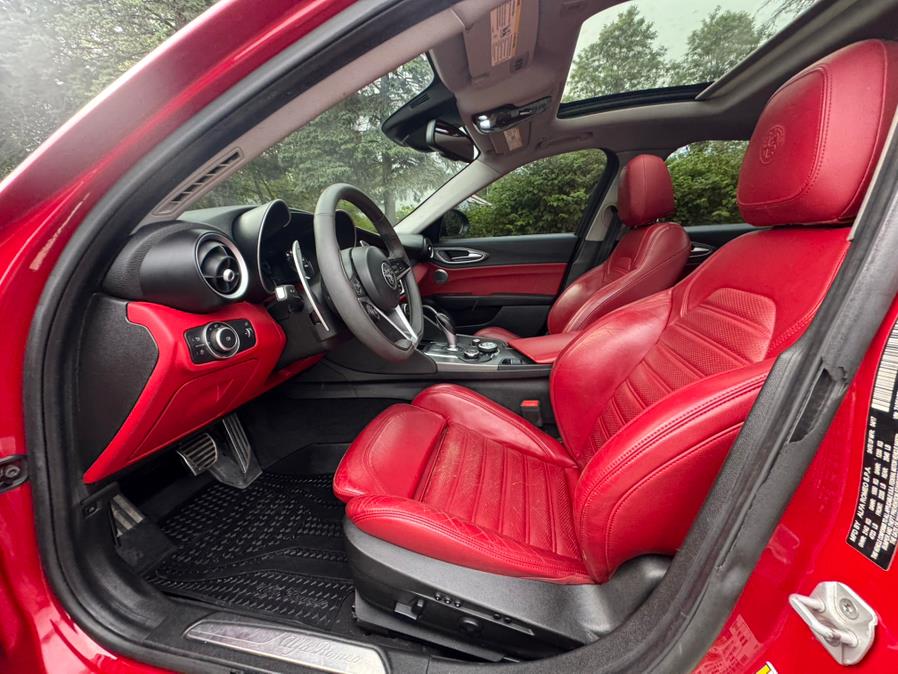 2017 Alfa Romeo Giulia Ti AWD, available for sale in Waterbury, Connecticut | Platinum Auto Care. Waterbury, Connecticut 2017 Alfa Romeo Giulia Ti AWD, available for sale in Waterbury, Connecticut | Platinum Auto Care. Waterbury, Connecticut