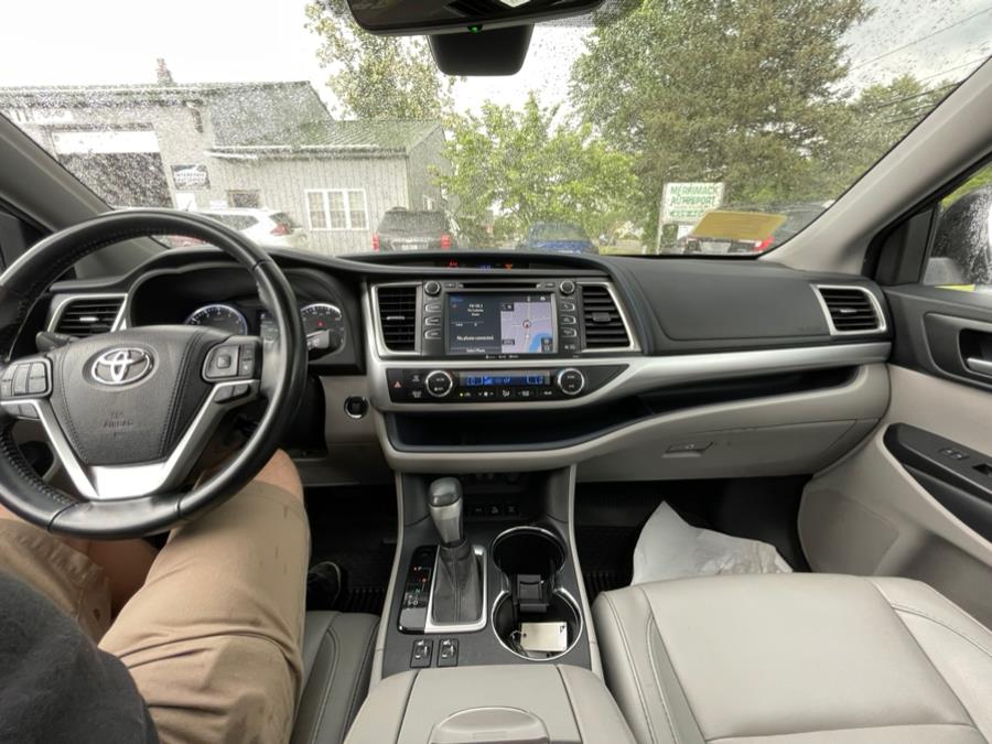2017 Toyota Highlander XLE V6 AWD (Natl), available for sale in Merrimack, New Hampshire | Merrimack Autosport. Merrimack, New Hampshire 2017 Toyota Highlander XLE V6 AWD (Natl), available for sale in Merrimack, New Hampshire | Merrimack Autosport. Merrimack, New Hampshire
