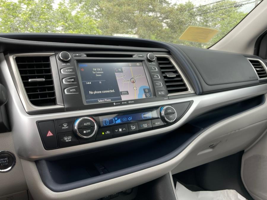 2017 Toyota Highlander XLE V6 AWD (Natl), available for sale in Merrimack, New Hampshire | Merrimack Autosport. Merrimack, New Hampshire 2017 Toyota Highlander XLE V6 AWD (Natl), available for sale in Merrimack, New Hampshire | Merrimack Autosport. Merrimack, New Hampshire