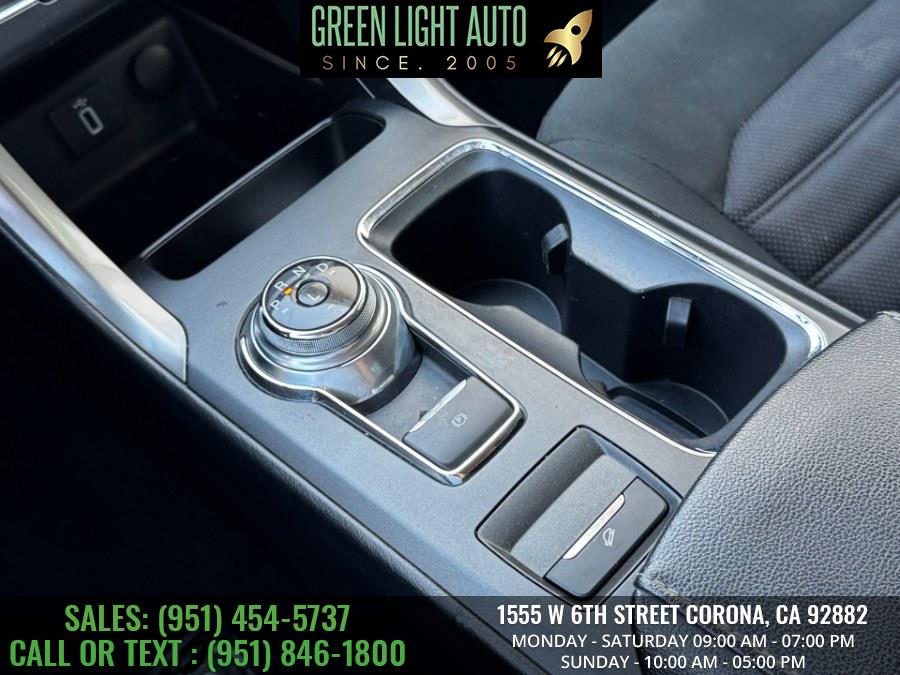 2017 Ford Fusion SE FWD, available for sale in Corona, California | Green Light Auto. Corona, California 2017 Ford Fusion SE FWD, available for sale in Corona, California | Green Light Auto. Corona, California