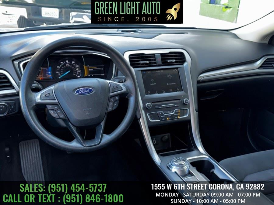 2017 Ford Fusion SE FWD, available for sale in Corona, California | Green Light Auto. Corona, California 2017 Ford Fusion SE FWD, available for sale in Corona, California | Green Light Auto. Corona, California