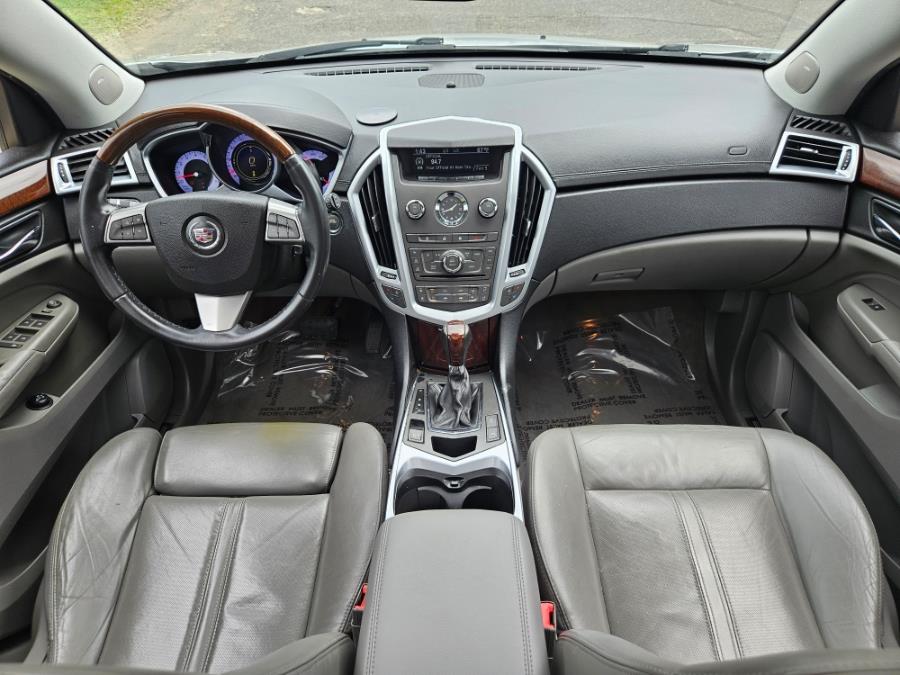 2011 Cadillac SRX FWD 4dr Luxury Collection, available for sale in East Windsor, Connecticut | Toro Auto. East Windsor, Connecticut 2011 Cadillac SRX FWD 4dr Luxury Collection, available for sale in East Windsor, Connecticut | Toro Auto. East Windsor, Connecticut