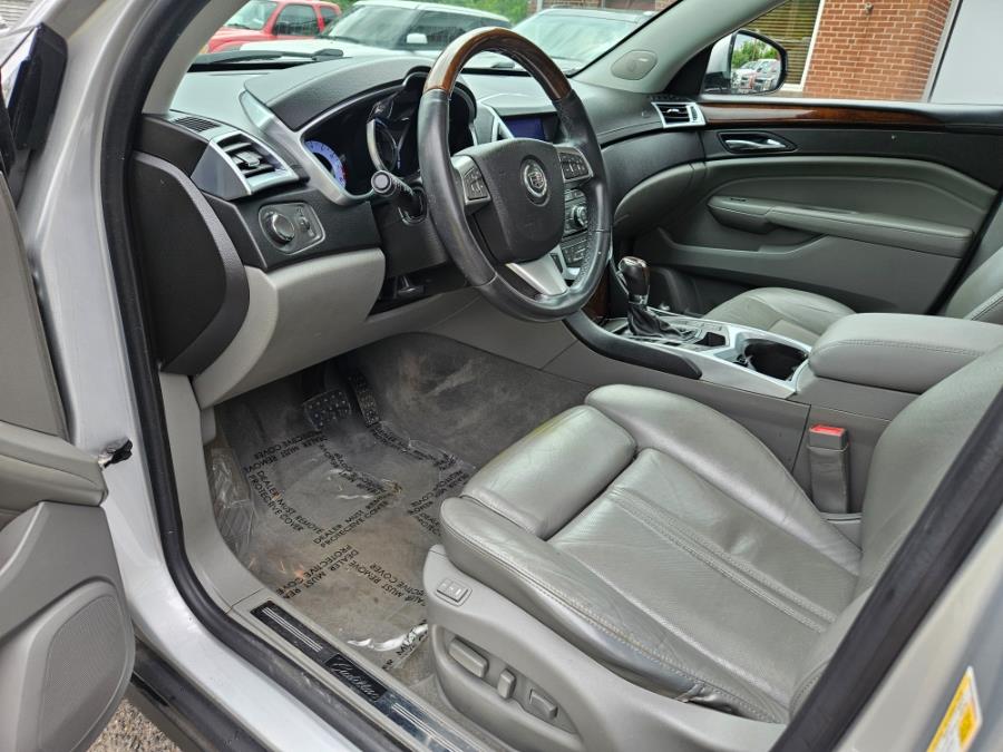 2011 Cadillac SRX FWD 4dr Luxury Collection, available for sale in East Windsor, Connecticut | Toro Auto. East Windsor, Connecticut 2011 Cadillac SRX FWD 4dr Luxury Collection, available for sale in East Windsor, Connecticut | Toro Auto. East Windsor, Connecticut