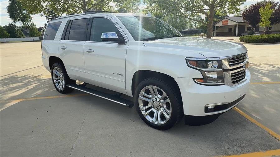 2020 Chevrolet Tahoe Premier photo 3
