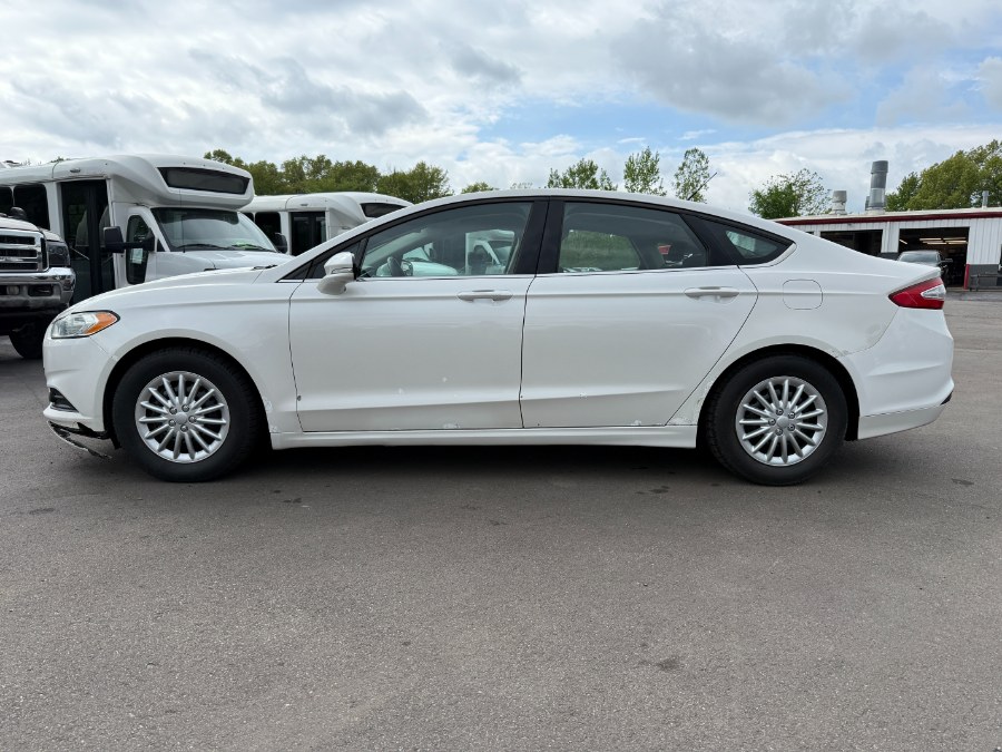 2014 Ford Fusion 4dr Sdn SE FWD, available for sale in Ortonville, Michigan | Marsh Auto Sales LLC. Ortonville, Michigan 2014 Ford Fusion 4dr Sdn SE FWD, available for sale in Ortonville, Michigan | Marsh Auto Sales LLC. Ortonville, Michigan