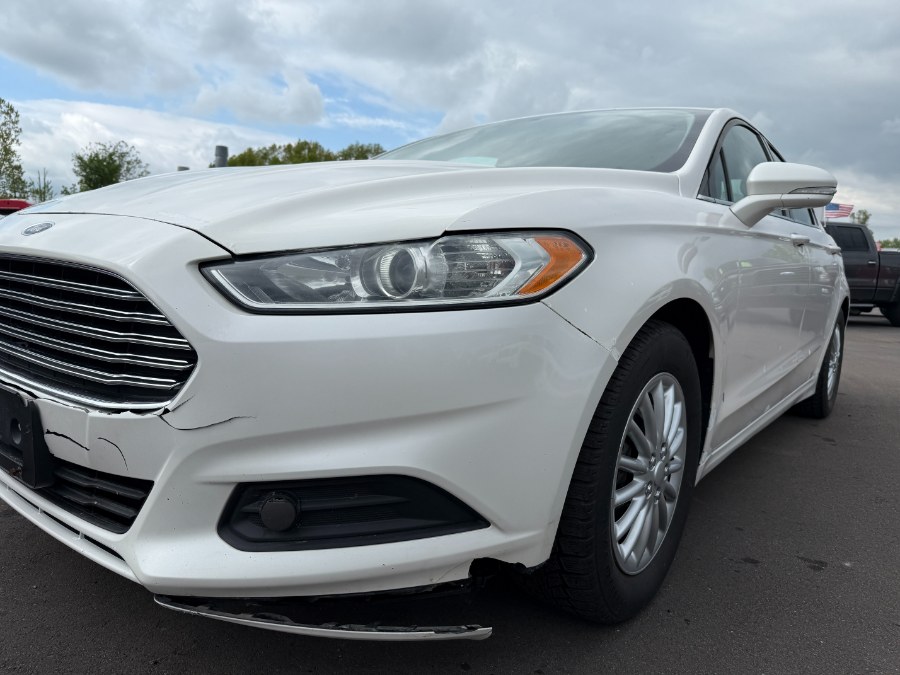 2014 Ford Fusion 4dr Sdn SE FWD, available for sale in Ortonville, Michigan | Marsh Auto Sales LLC. Ortonville, Michigan 2014 Ford Fusion 4dr Sdn SE FWD, available for sale in Ortonville, Michigan | Marsh Auto Sales LLC. Ortonville, Michigan