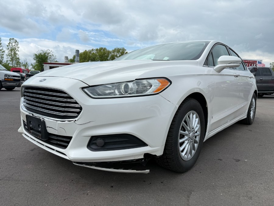 Used 2014 Ford Fusion in Ortonville, Michigan | Marsh Auto Sales LLC. Ortonville, Michigan