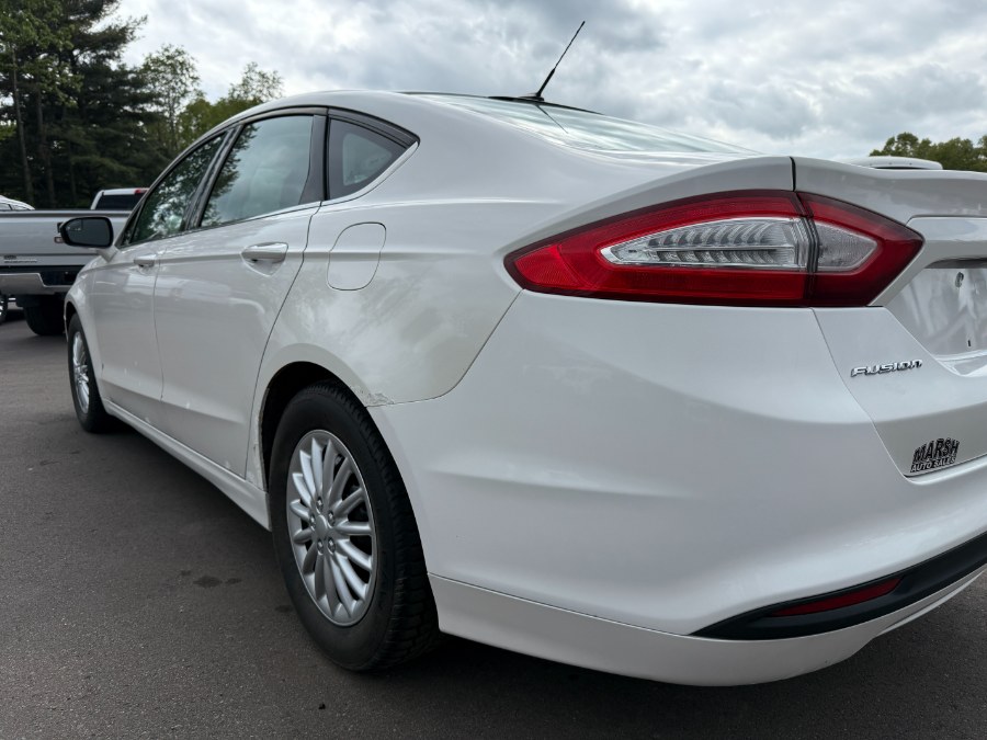 2014 Ford Fusion 4dr Sdn SE FWD, available for sale in Ortonville, Michigan | Marsh Auto Sales LLC. Ortonville, Michigan 2014 Ford Fusion 4dr Sdn SE FWD, available for sale in Ortonville, Michigan | Marsh Auto Sales LLC. Ortonville, Michigan