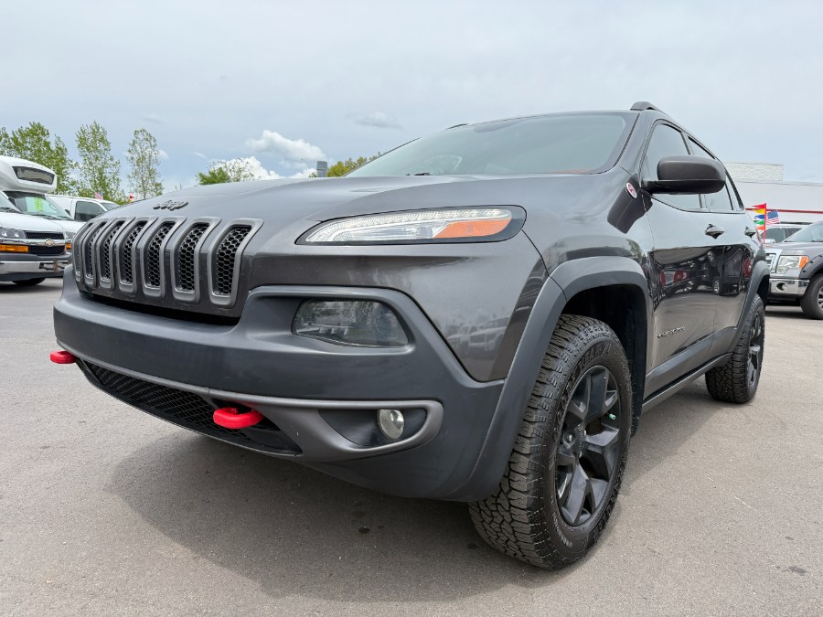 Used 2014 Jeep Cherokee in Ortonville, Michigan | Marsh Auto Sales LLC. Ortonville, Michigan