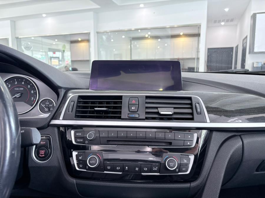 2018 BMW 4 Series 440i Convertible, available for sale in Franklin Square, New York | Luxury Motor Club. Franklin Square, New York 2018 BMW 4 Series 440i Convertible, available for sale in Franklin Square, New York | Luxury Motor Club. Franklin Square, New York