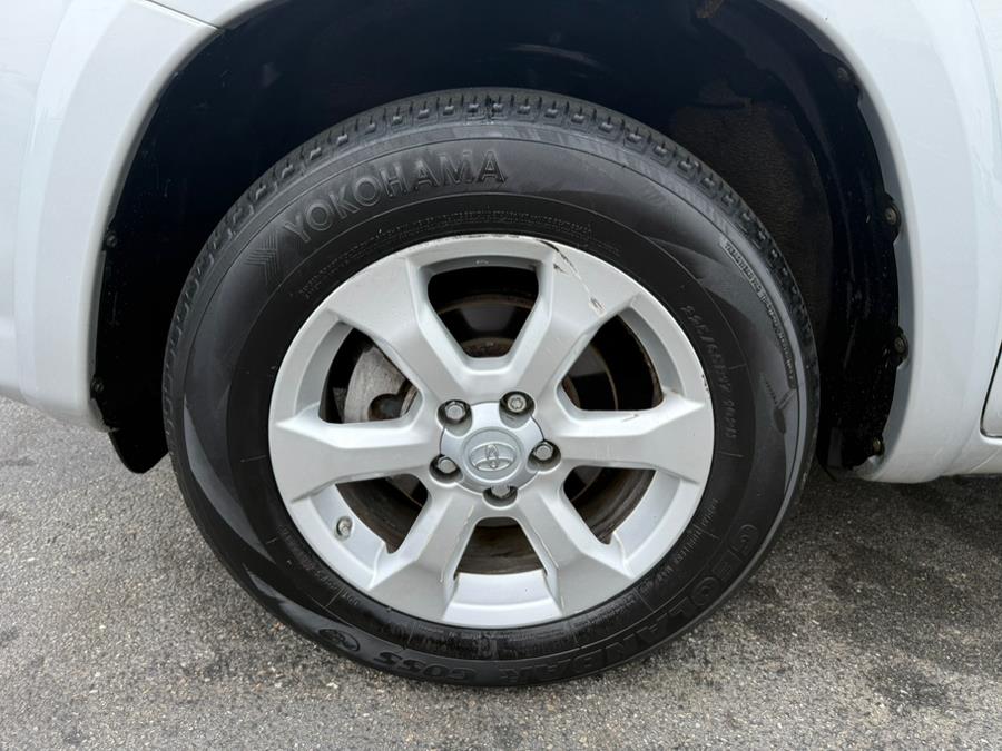 2009 Toyota RAV4 4WD 4dr V6 5-Spd AT Ltd, available for sale in East Windsor, Connecticut | Century Auto And Truck. East Windsor, Connecticut 2009 Toyota RAV4 4WD 4dr V6 5-Spd AT Ltd, available for sale in East Windsor, Connecticut | Century Auto And Truck. East Windsor, Connecticut