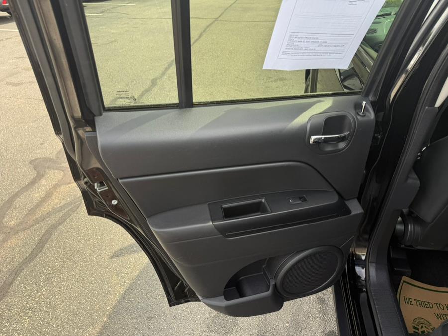 2016 Jeep Patriot 4WD 4dr Sport SE, available for sale in East Windsor, Connecticut | Century Auto And Truck. East Windsor, Connecticut 2016 Jeep Patriot 4WD 4dr Sport SE, available for sale in East Windsor, Connecticut | Century Auto And Truck. East Windsor, Connecticut