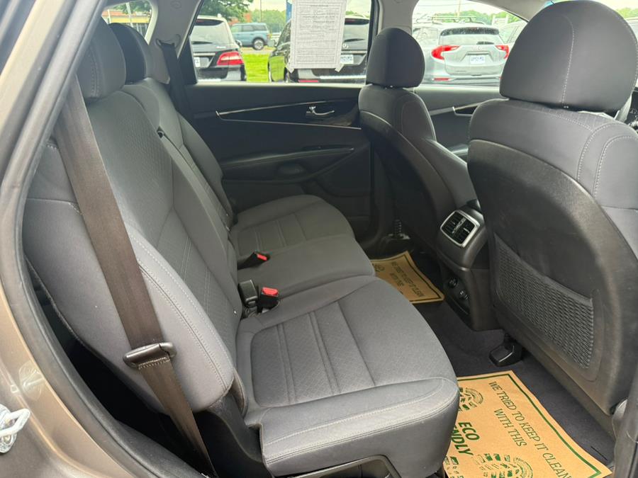2018 Kia Sorento LX AWD, available for sale in East Windsor, Connecticut | Century Auto And Truck. East Windsor, Connecticut 2018 Kia Sorento LX AWD, available for sale in East Windsor, Connecticut | Century Auto And Truck. East Windsor, Connecticut