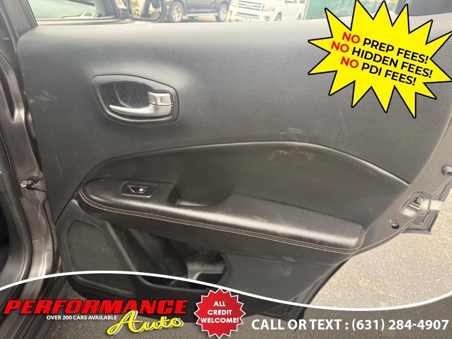 2021 Jeep Compass Latitude 4x4, available for sale in Bohemia, New York | Performance Auto Inc. Bohemia, New York 2021 Jeep Compass Latitude 4x4, available for sale in Bohemia, New York | Performance Auto Inc. Bohemia, New York