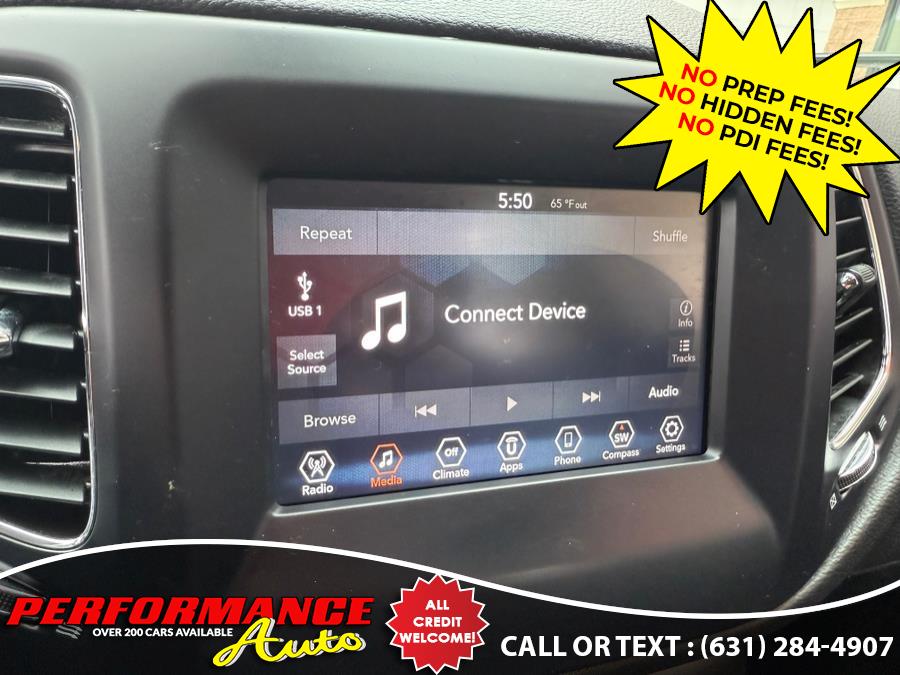 2021 Jeep Compass Latitude 4x4, available for sale in Bohemia, New York | Performance Auto Inc. Bohemia, New York 2021 Jeep Compass Latitude 4x4, available for sale in Bohemia, New York | Performance Auto Inc. Bohemia, New York