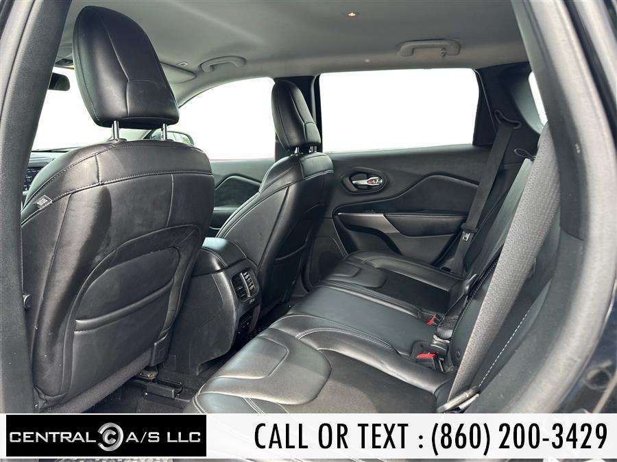 2019 Jeep Cherokee Latitude Plus 4x4, available for sale in East Windsor, Connecticut | Central A/S LLC. East Windsor, Connecticut 2019 Jeep Cherokee Latitude Plus 4x4, available for sale in East Windsor, Connecticut | Central A/S LLC. East Windsor, Connecticut
