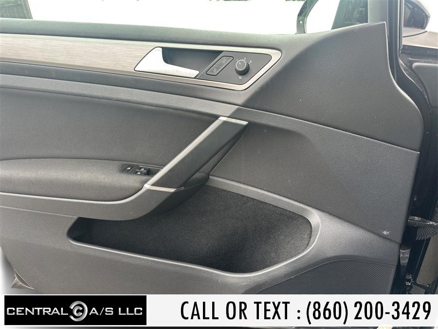 2017 Volkswagen Golf SportWagen 1.8T S Manual, available for sale in East Windsor, Connecticut | Central A/S LLC. East Windsor, Connecticut 2017 Volkswagen Golf SportWagen 1.8T S Manual, available for sale in East Windsor, Connecticut | Central A/S LLC. East Windsor, Connecticut