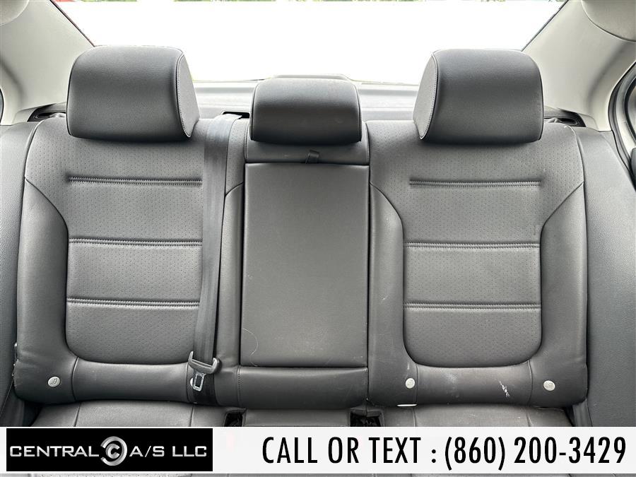 2014 Volkswagen Jetta Sedan 4dr Auto SE w/Connectivity/Sunroof PZEV, available for sale in East Windsor, Connecticut | Central A/S LLC. East Windsor, Connecticut 2014 Volkswagen Jetta Sedan 4dr Auto SE w/Connectivity/Sunroof PZEV, available for sale in East Windsor, Connecticut | Central A/S LLC. East Windsor, Connecticut