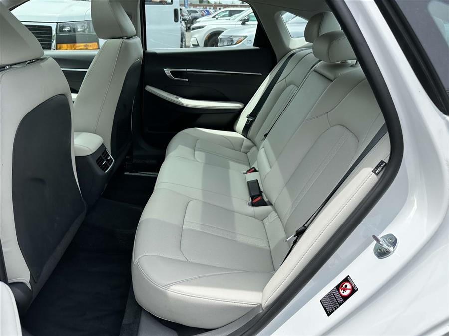 2022 Hyundai Sonata Limited, available for sale in Patchogue, New York | Baron Supercenter. Patchogue, New York 2022 Hyundai Sonata Limited, available for sale in Patchogue, New York | Baron Supercenter. Patchogue, New York