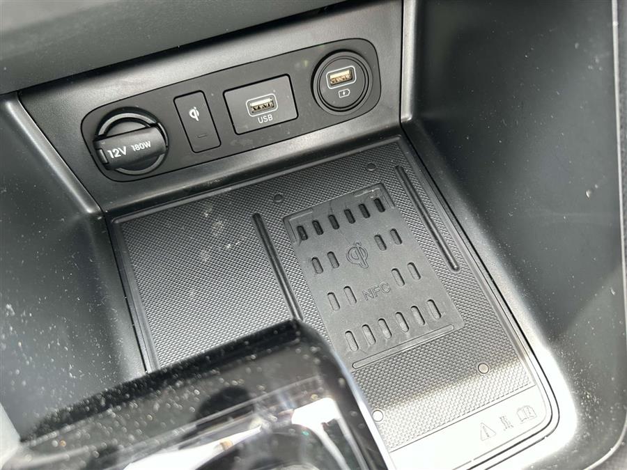 2022 Hyundai Sonata Limited, available for sale in Patchogue, New York | Baron Supercenter. Patchogue, New York 2022 Hyundai Sonata Limited, available for sale in Patchogue, New York | Baron Supercenter. Patchogue, New York