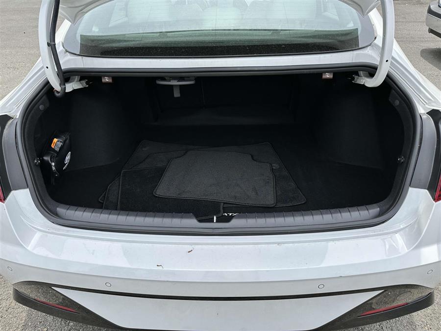 2022 Hyundai Sonata Limited, available for sale in Patchogue, New York | Baron Supercenter. Patchogue, New York 2022 Hyundai Sonata Limited, available for sale in Patchogue, New York | Baron Supercenter. Patchogue, New York