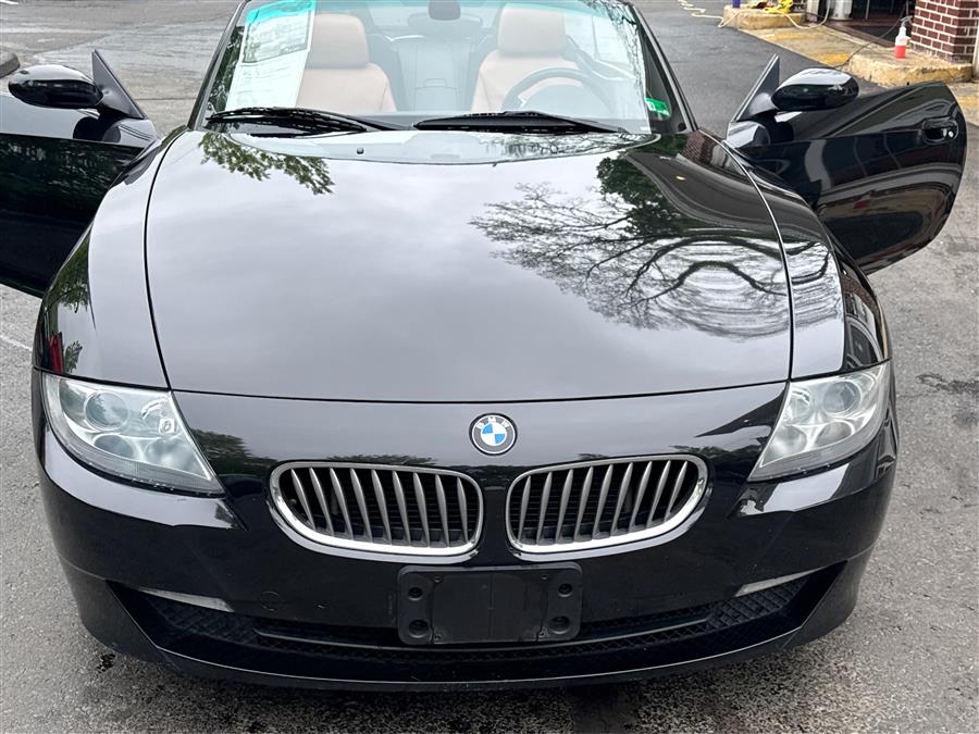 2008 BMW Z4 2dr Roadster 3.0si, available for sale in Canton, Connecticut | Lava Motors. Canton, Connecticut 2008 BMW Z4 2dr Roadster 3.0si, available for sale in Canton, Connecticut | Lava Motors. Canton, Connecticut