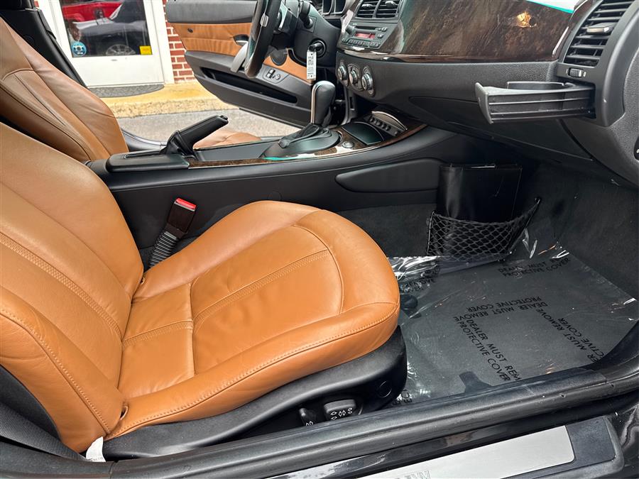 2008 BMW Z4 2dr Roadster 3.0si, available for sale in Canton, Connecticut | Lava Motors. Canton, Connecticut 2008 BMW Z4 2dr Roadster 3.0si, available for sale in Canton, Connecticut | Lava Motors. Canton, Connecticut