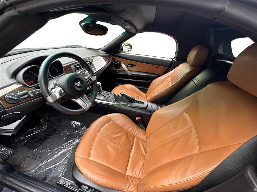 2008 BMW Z4 2dr Roadster 3.0si, available for sale in Canton, Connecticut | Lava Motors. Canton, Connecticut 2008 BMW Z4 2dr Roadster 3.0si, available for sale in Canton, Connecticut | Lava Motors. Canton, Connecticut