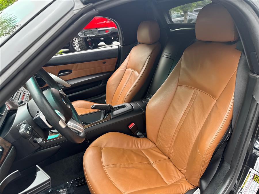 2008 BMW Z4 2dr Roadster 3.0si, available for sale in Canton, Connecticut | Lava Motors. Canton, Connecticut 2008 BMW Z4 2dr Roadster 3.0si, available for sale in Canton, Connecticut | Lava Motors. Canton, Connecticut