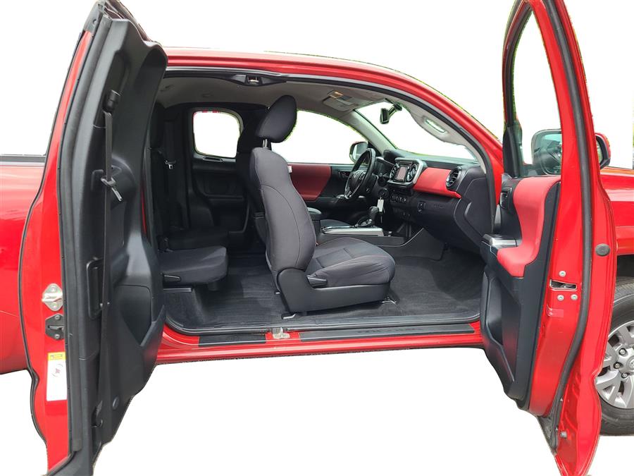 2016 Toyota Tacoma 4WD Access Cab V6 AT SR5 (Natl), available for sale in Canton, Connecticut | Lava Motors. Canton, Connecticut 2016 Toyota Tacoma 4WD Access Cab V6 AT SR5 (Natl), available for sale in Canton, Connecticut | Lava Motors. Canton, Connecticut